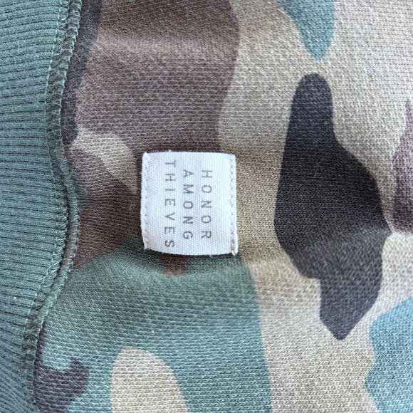 100 THIEVES WOODLAND CREWNECK CAMO Sweatshirt Sz M - Picture 9 of 11